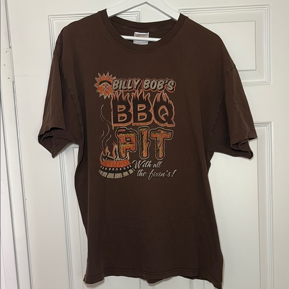 Brown BBQ Pit Men's T-Shirt size XL Billy Bobs Oversized Tee